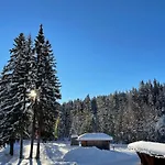 W1 Haus Ganghofer 아파트